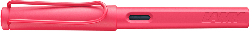 LAMY-0B0-safari-Fountainl-pen-sunset-2.png